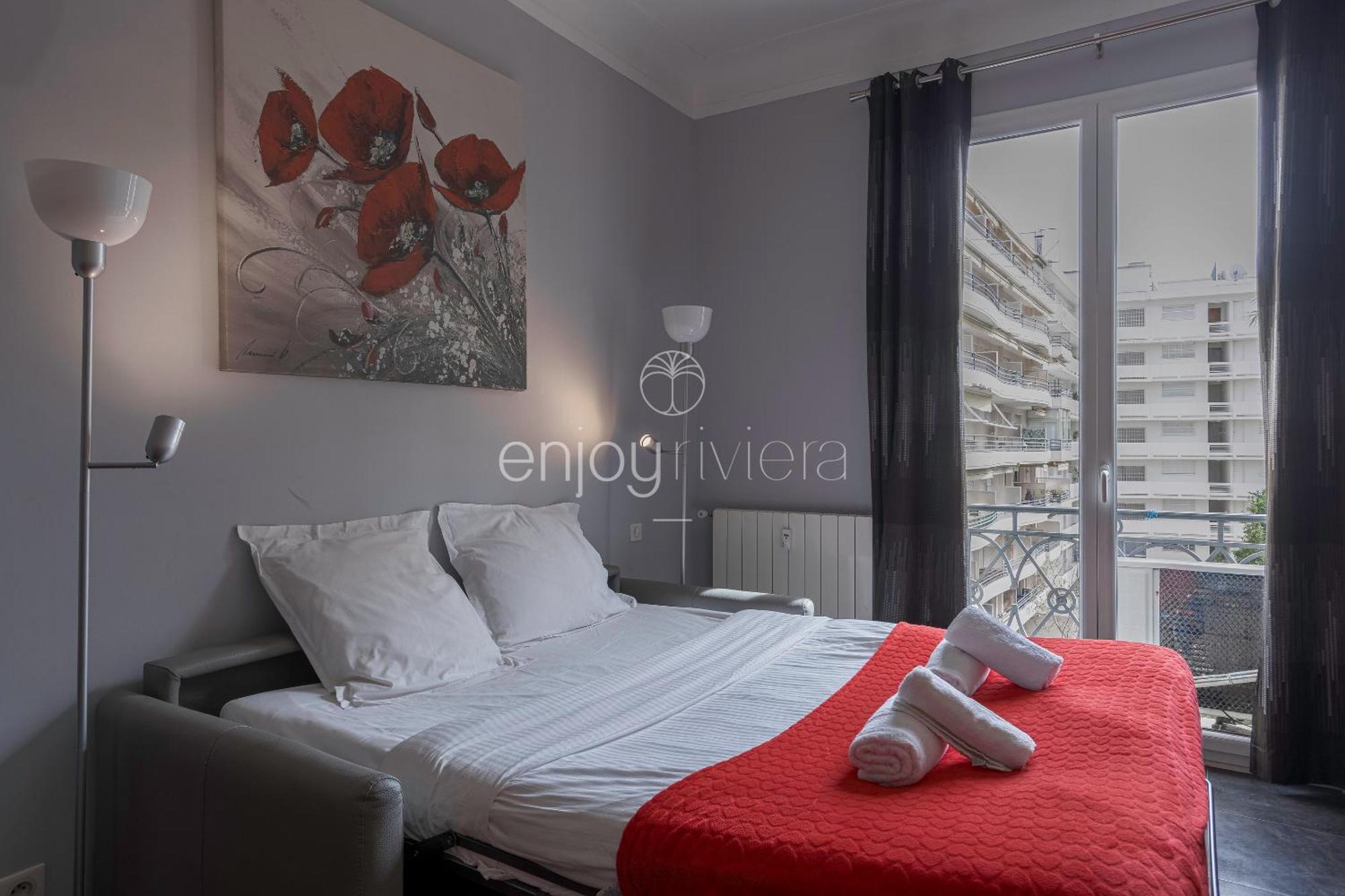 Palais Miramar - Suite & B31 - Croisette Emplacement Unique - 20M Plage - Wifi - Clim 戛纳 外观 照片