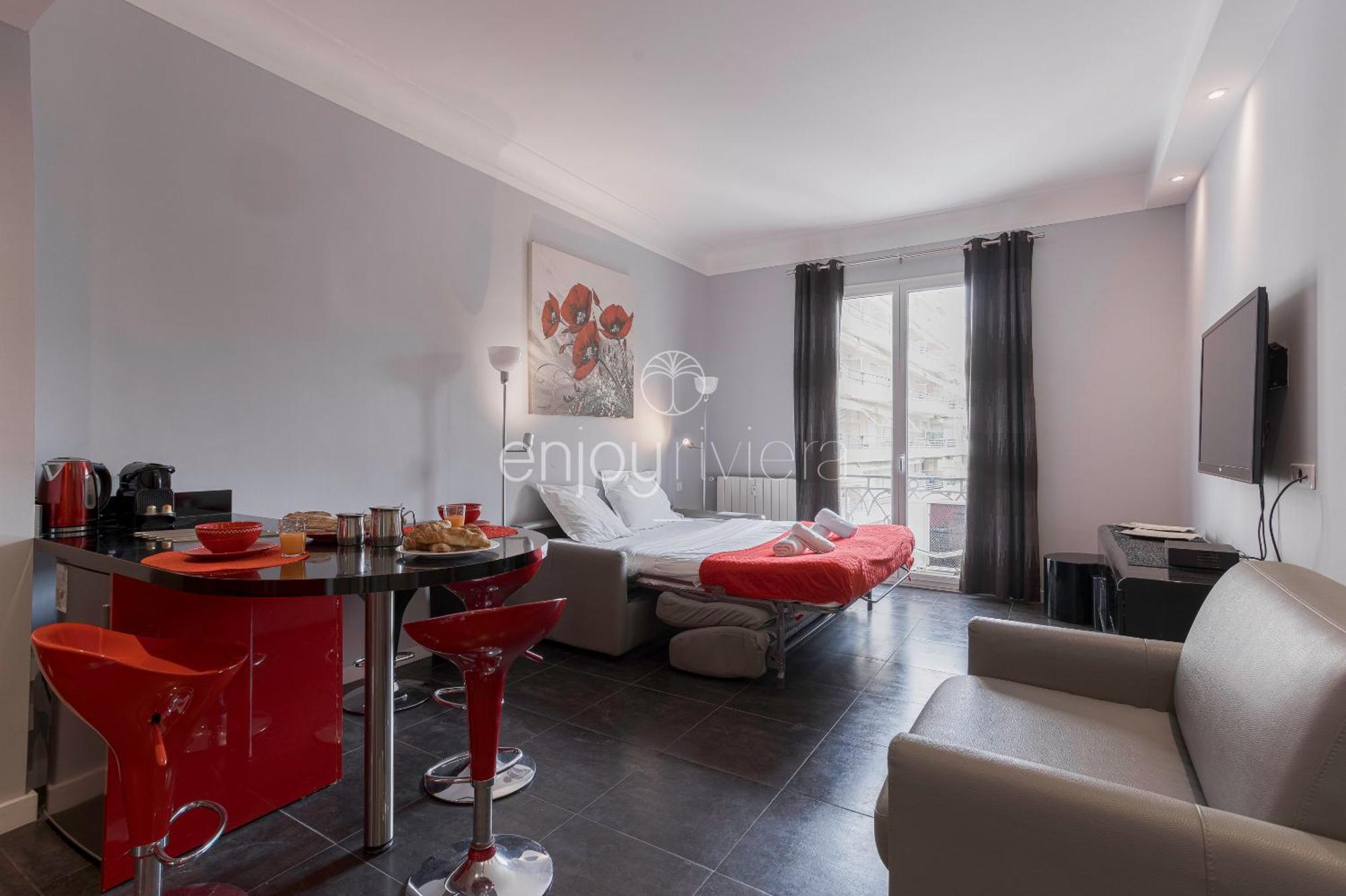 Palais Miramar - Suite & B31 - Croisette Emplacement Unique - 20M Plage - Wifi - Clim 戛纳 外观 照片